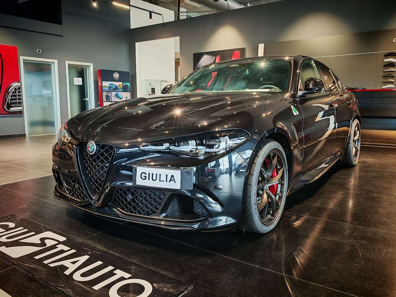 Alfa Romeo Giulia Quadrifoglio My24 V6 520 Cv