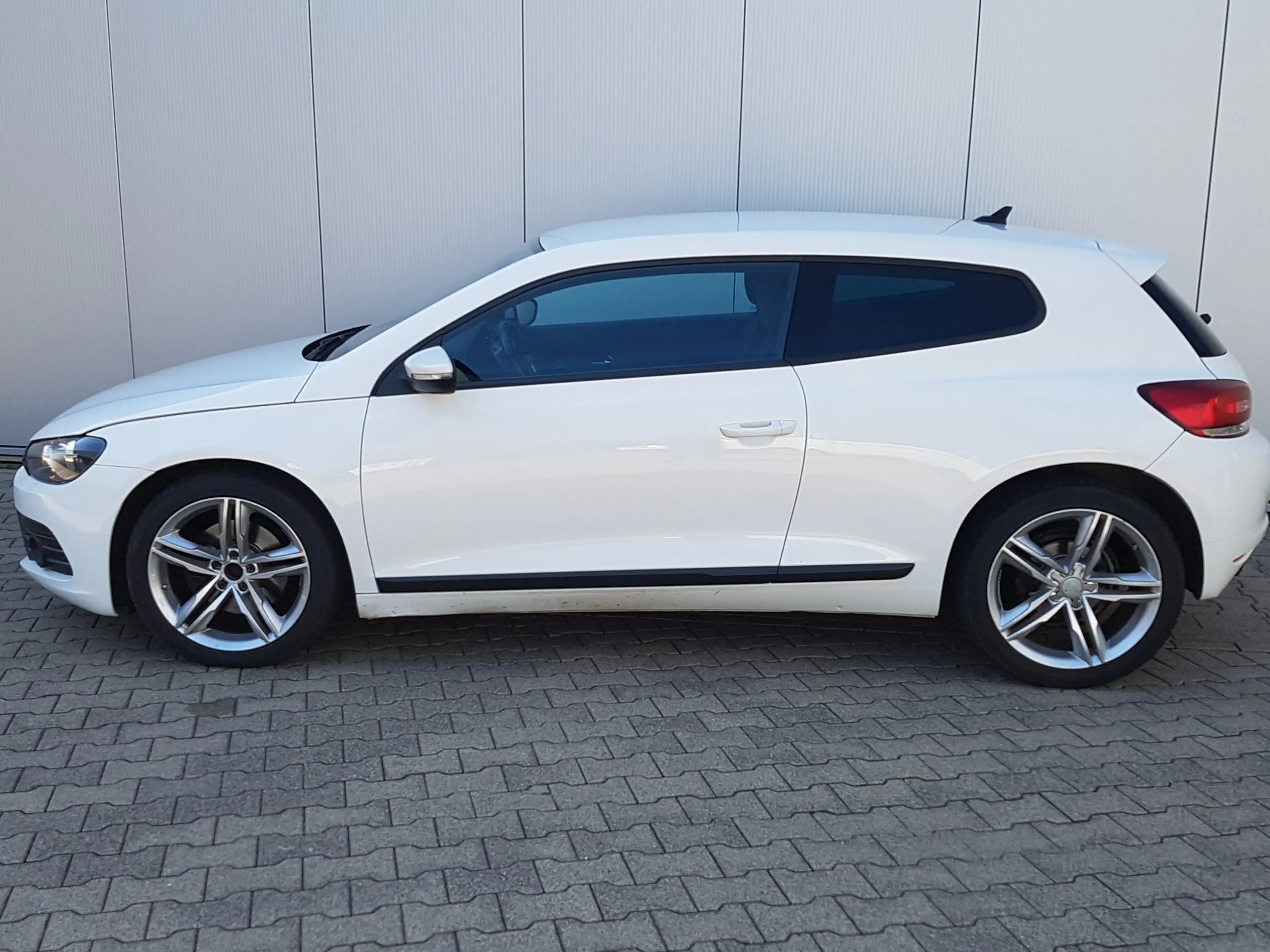 Volkswagen Scirocco 1.4 TSI DSG*STEUERKETTE-INSP.TÜV NEU* — photo 4