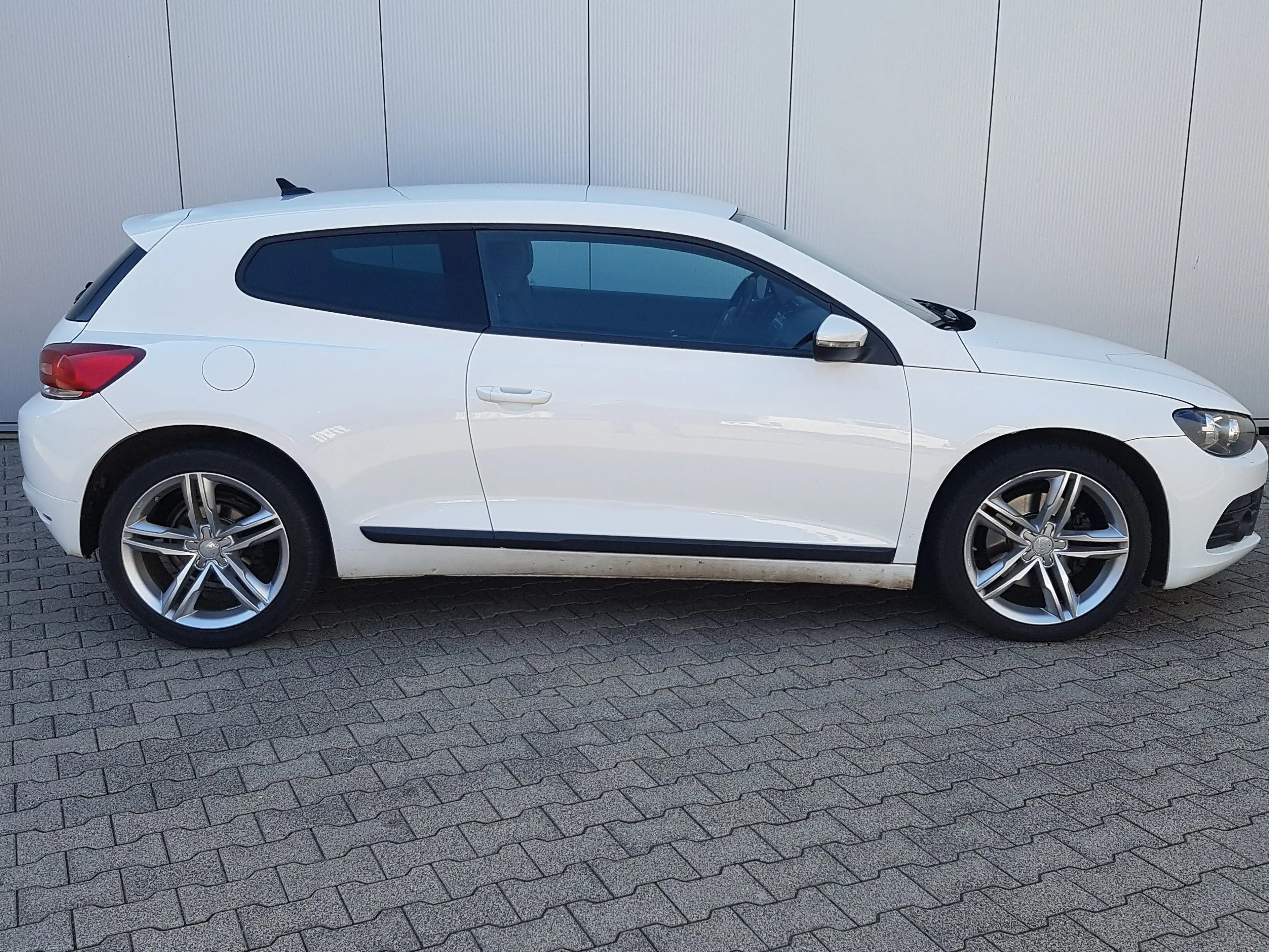 Volkswagen Scirocco 1.4 TSI DSG*STEUERKETTE-INSP.TÜV NEU* — photo 8