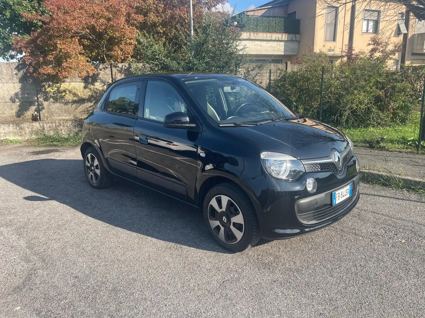 Renault Twingo Twingo III 2014 1.0 sce Wave 70cv Schwarz - 2
