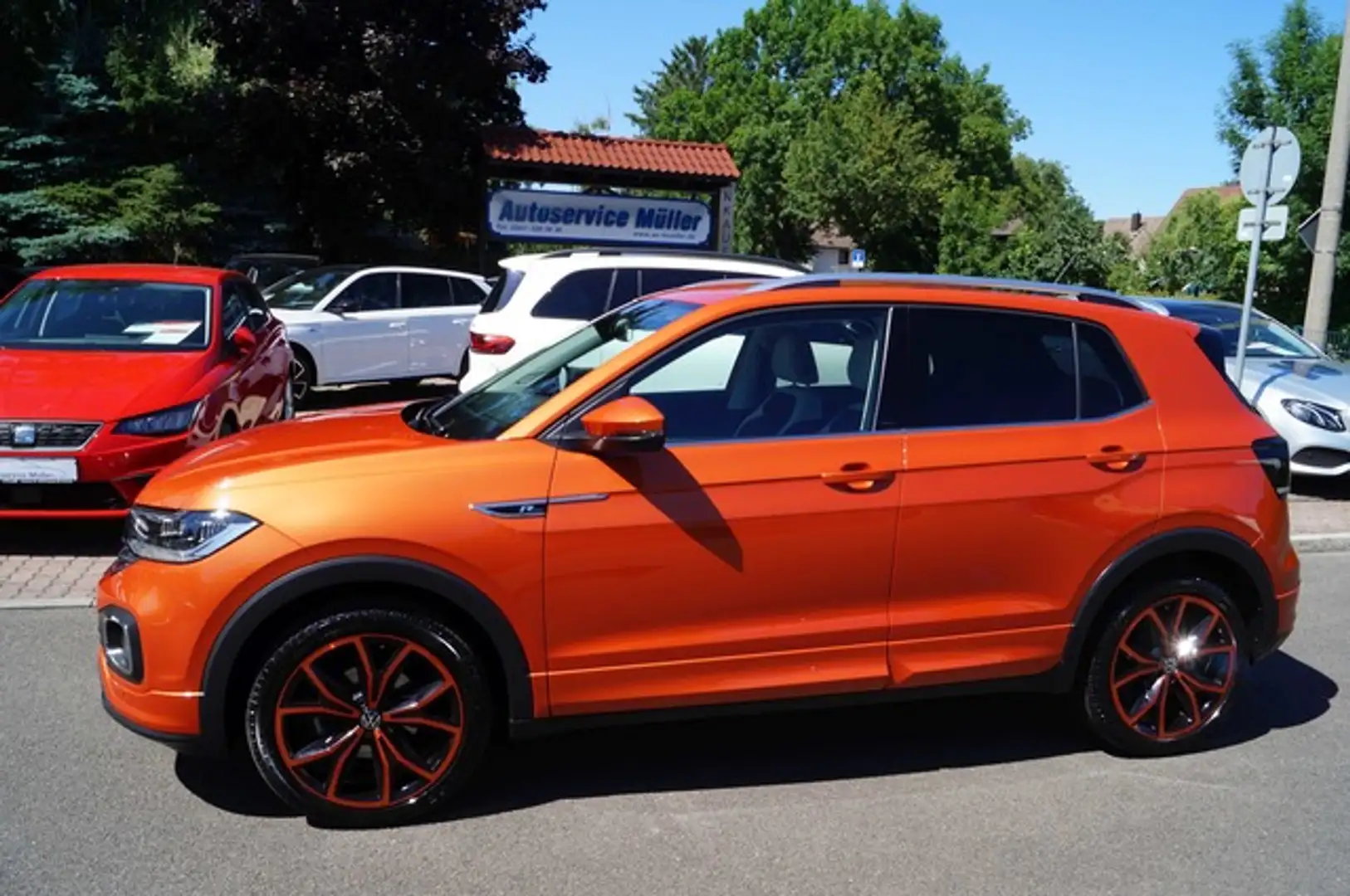 Volkswagen T-Cross R line Navi-Abstand-Spur-Totw.-WR-LED-VZ Orange - 2