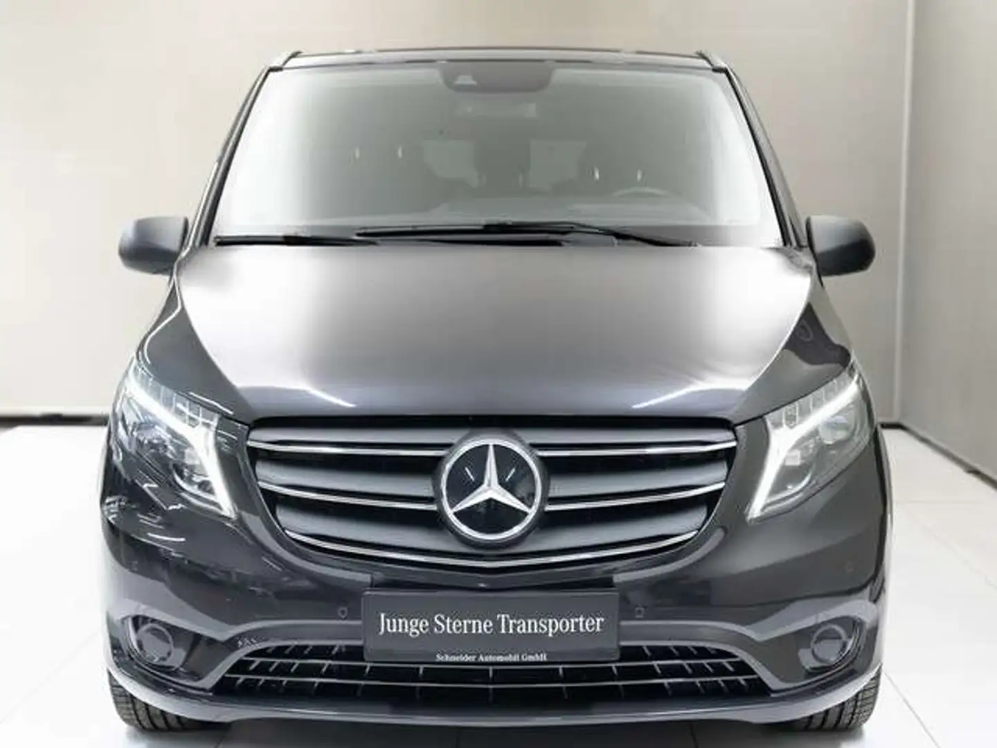 Mercedes-Benz Vito 116 CDI Tourer SELECT Lang PDC KAM KlimaA Grau - 2