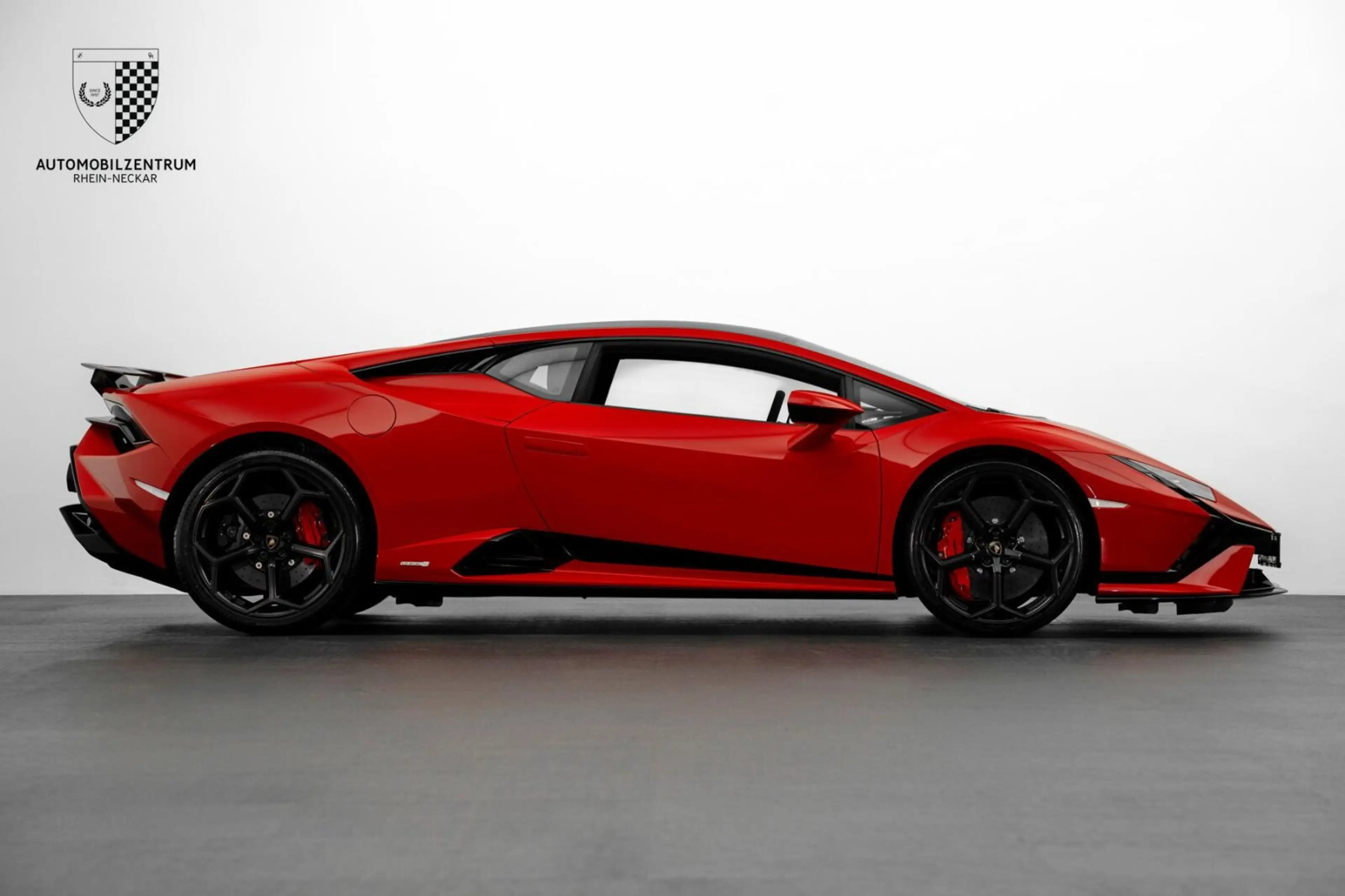 Lamborghini Huracán Huracán Tecnica Style/CarbonBonnet/SportSeat/PPF — photo 9