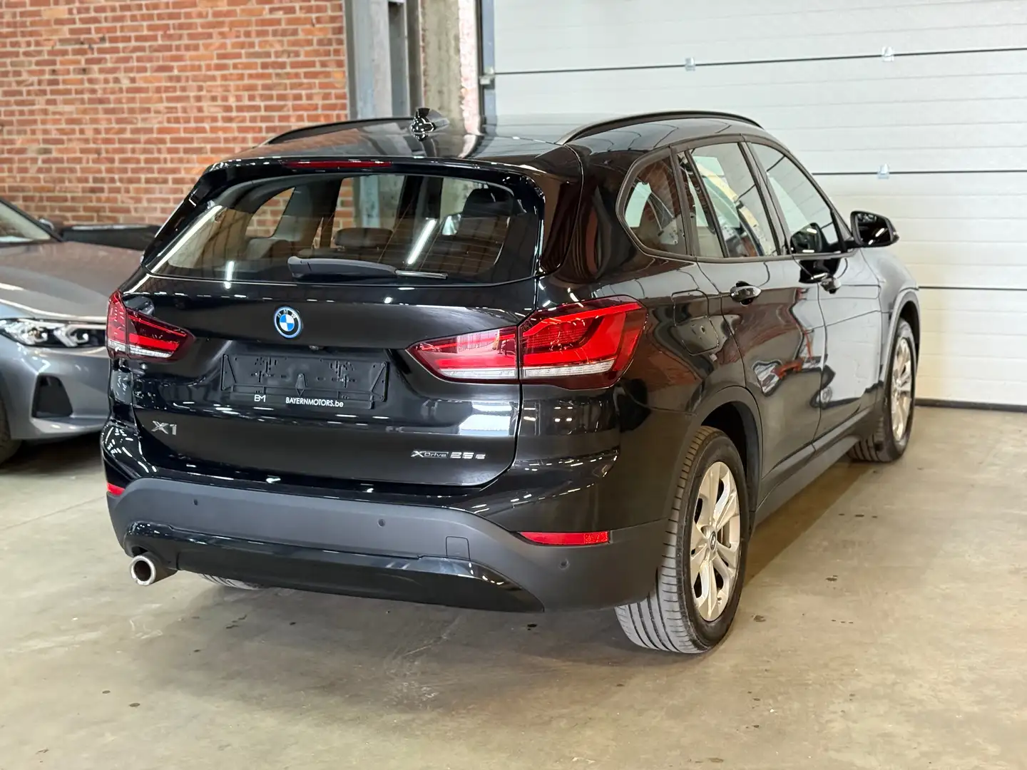 BMW X1 xDrive25e Plug in Hybride Benzine Automaat Leder Nero - 2