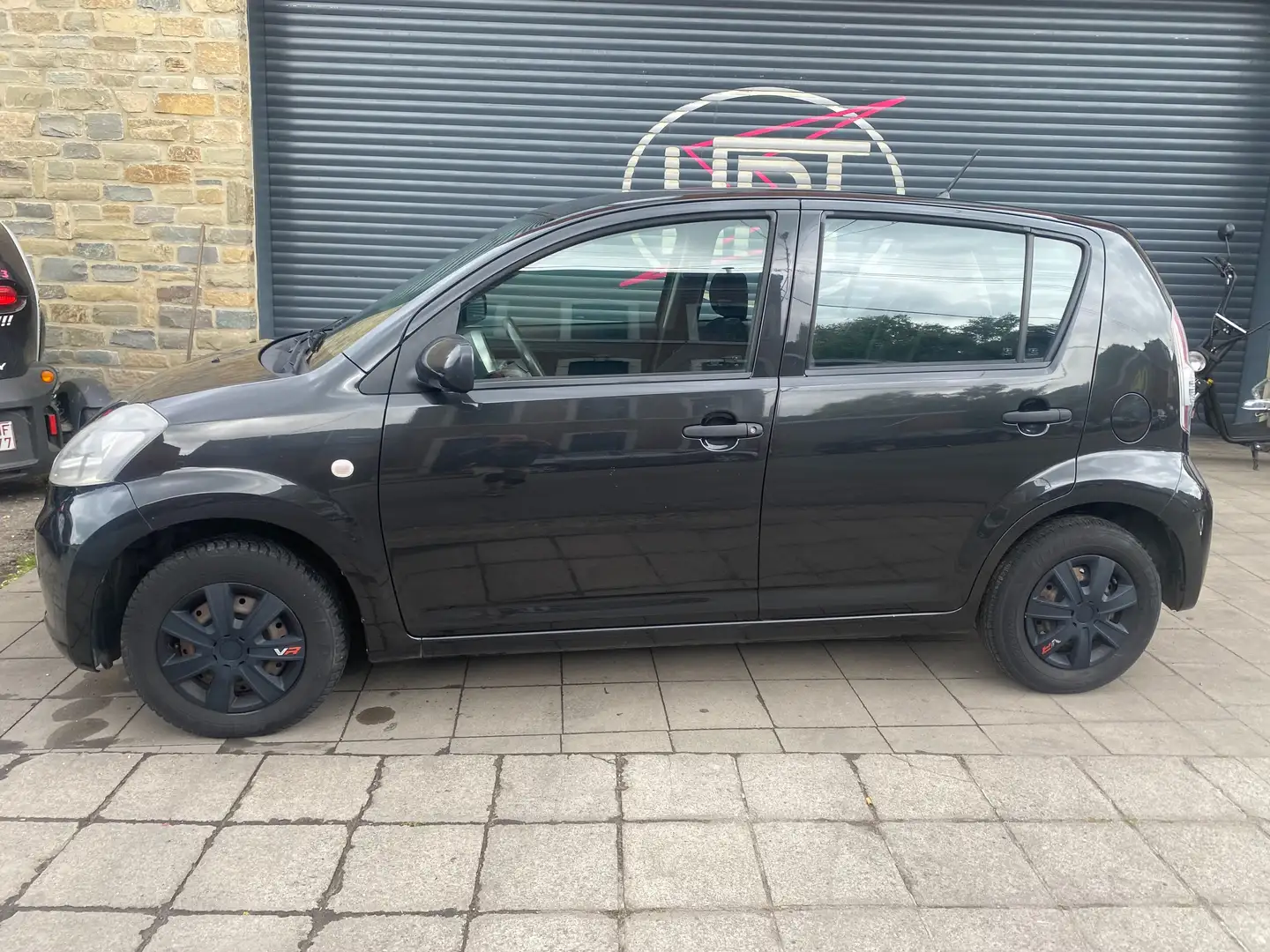 Daihatsu Sirion 1.0i 12v Top Negro - 2