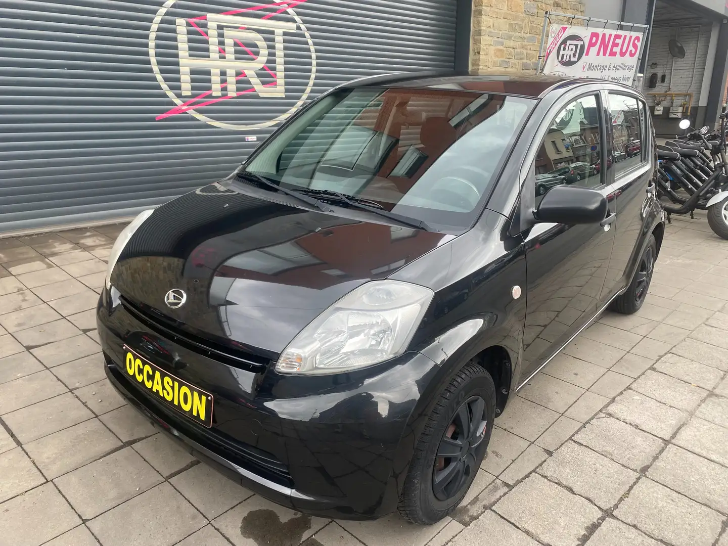 Daihatsu Sirion 1.0i 12v Top Negro - 1