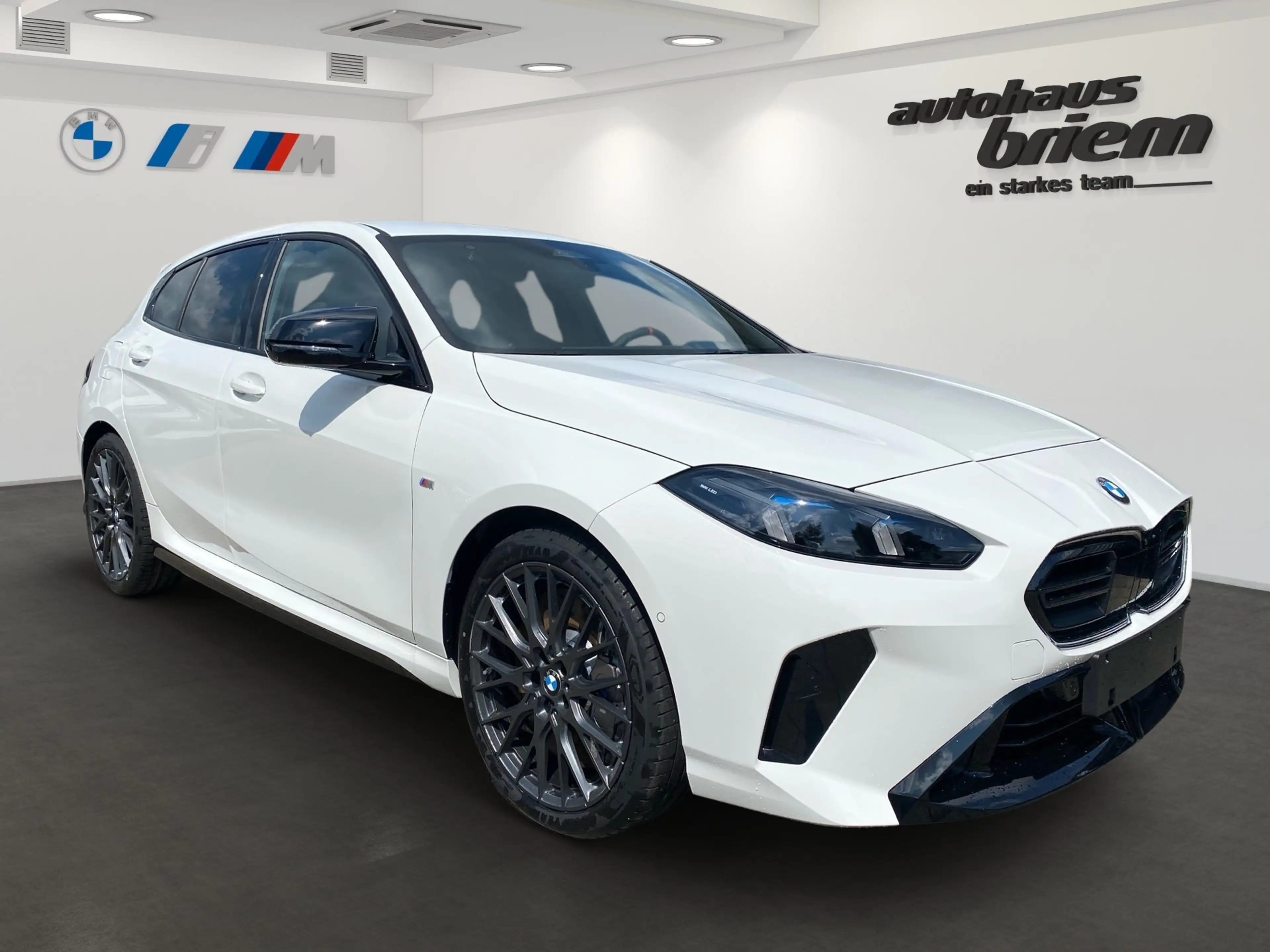 BMW 135 M135 xDrive BRIEM SOMMERAKTION, M POWER — photo 2