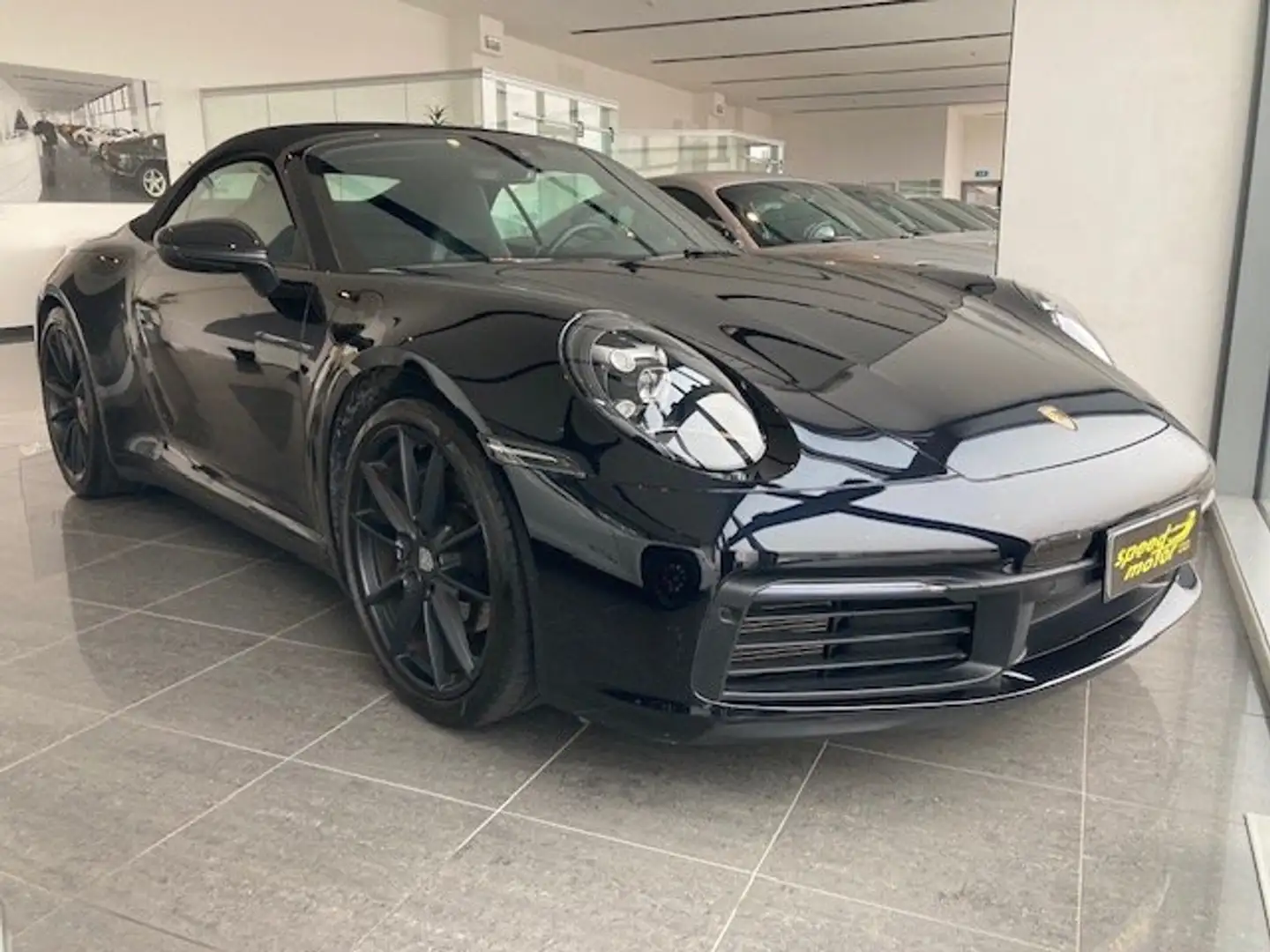 Porsche 911 992 Carrera Cabriolet PDK come nuova Nero - 1