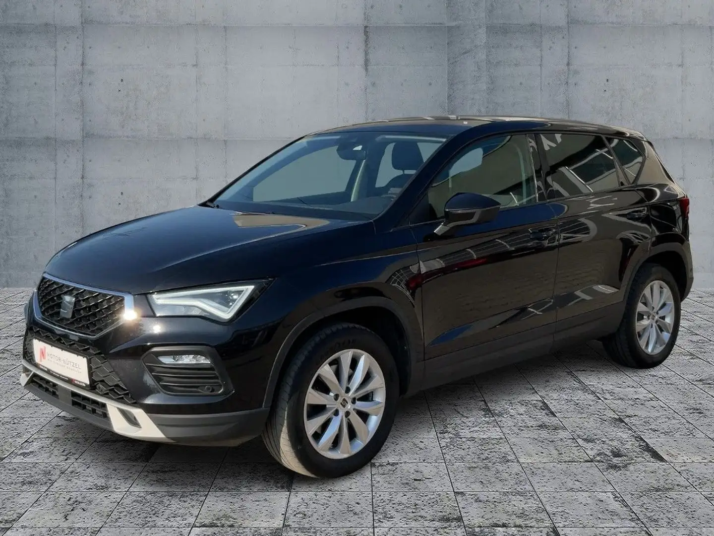 SEAT Ateca 2.0TDI 4D DSG STYLE LED+NAV+ACC+STDHZG+AHK Schwarz - 2