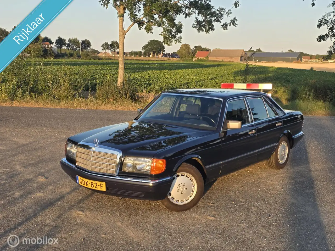 Mercedes-Benz S 300 SE, foto 2