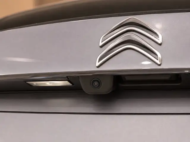 Citroen C4 view 7
