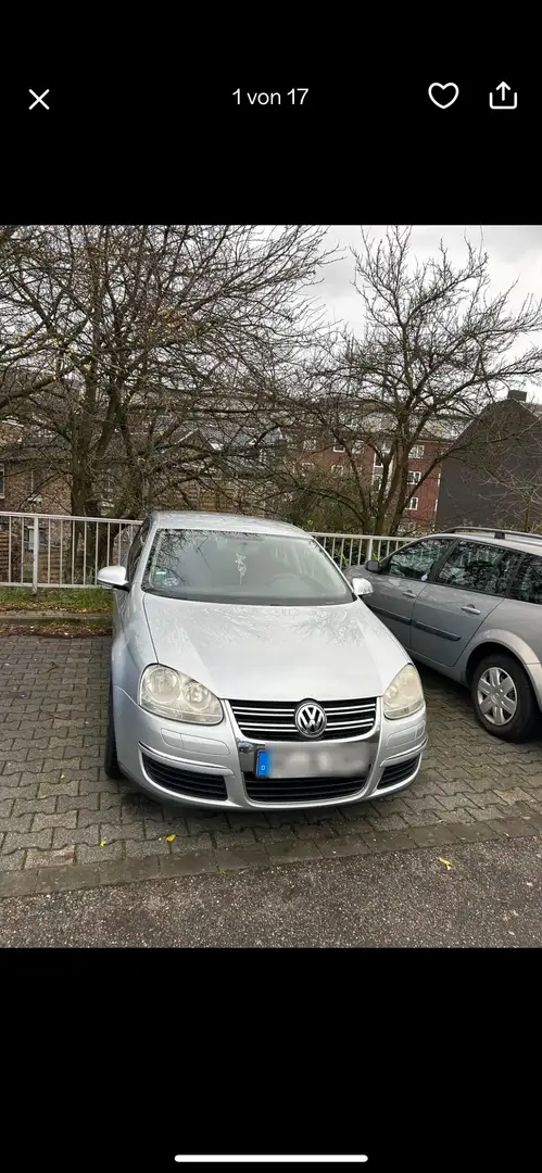 Volkswagen Jetta - 1