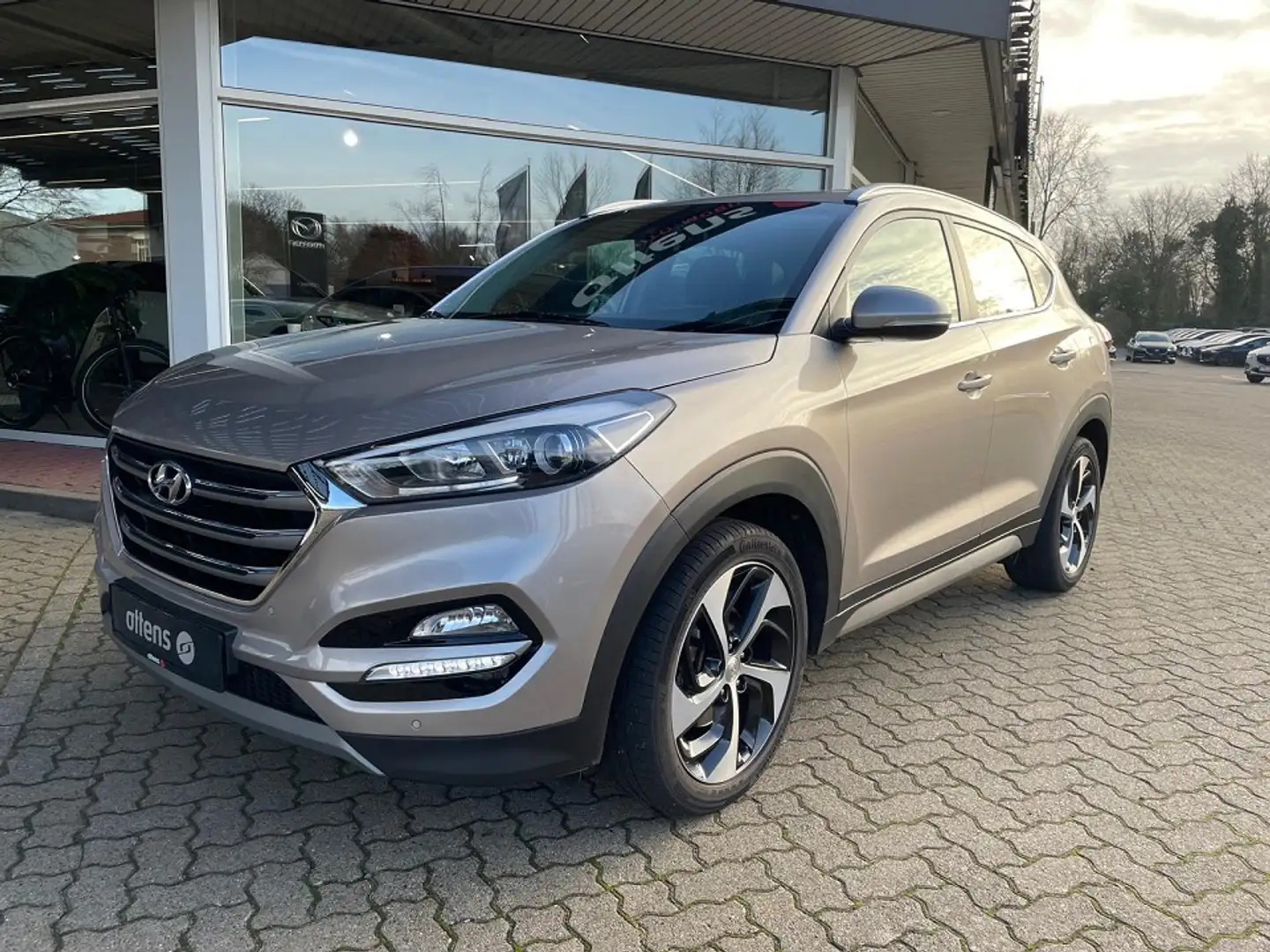 Hyundai TUCSON 1.6 GDi Turbo 7-DCT 2WD Style 19Alu,AHK Silber - 2