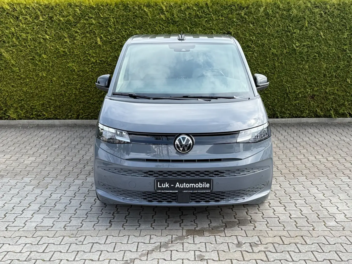 Volkswagen T7 Multivan 2.0 TDI°Kamera°Spur°Virtuel°AHK Gris - 2