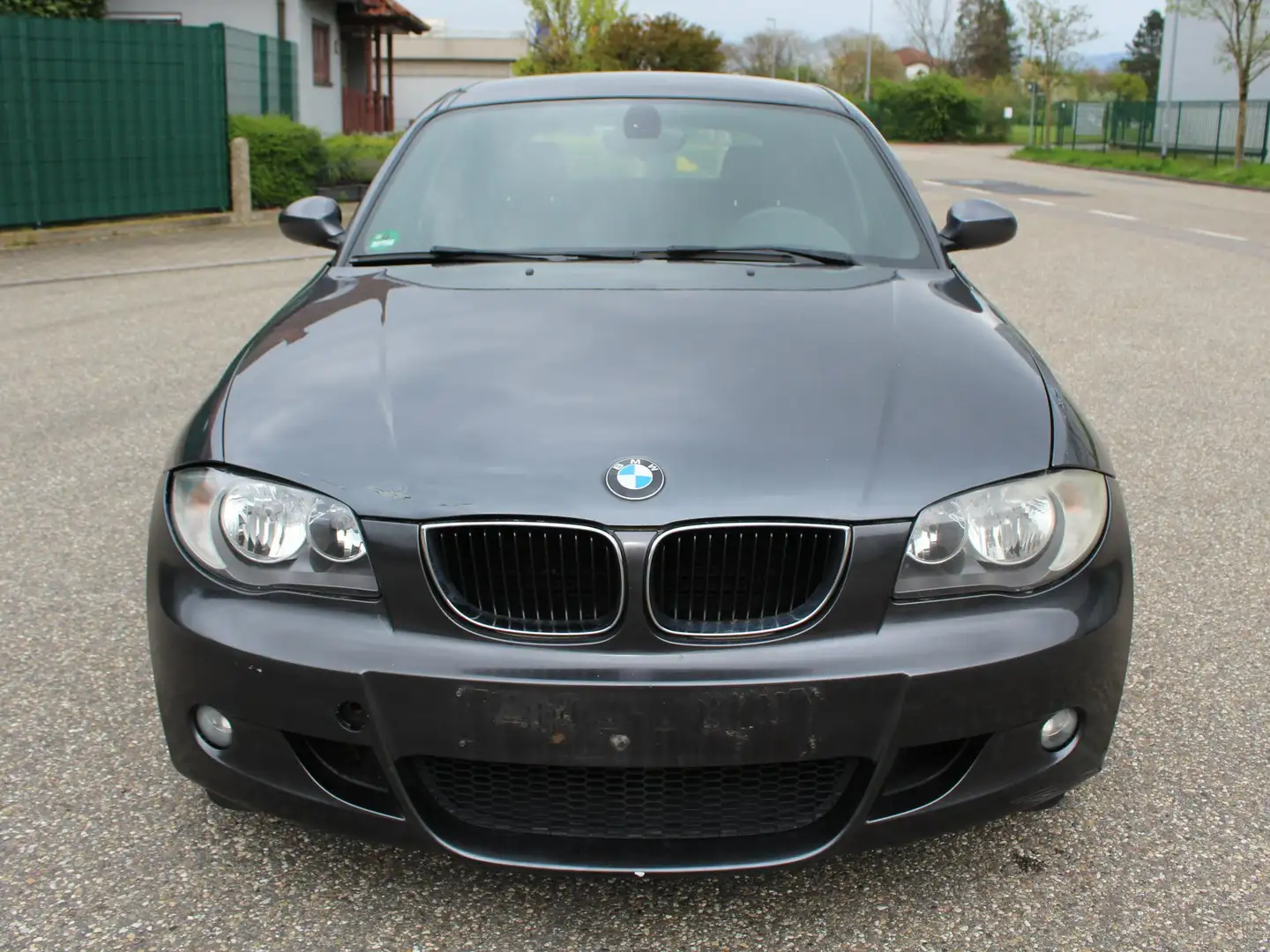 BMW 118 118i M-Paket Lim. 2.0 Automatik Negru - 2