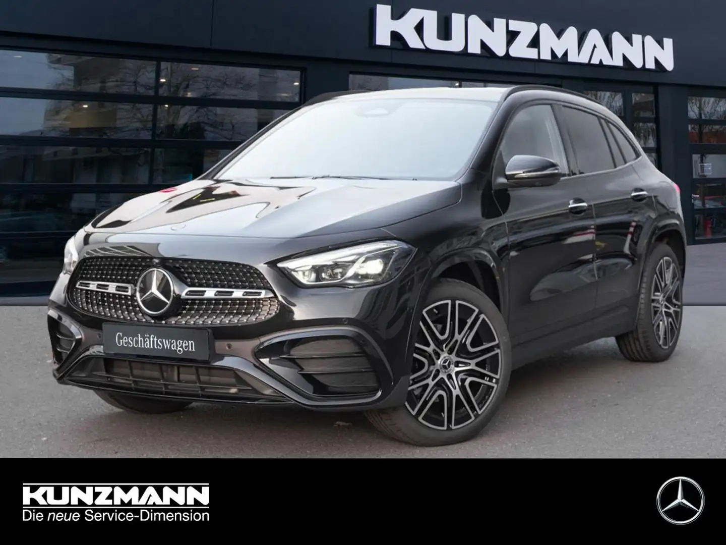 Mercedes-Benz GLA 220 d 4MATIC AMG Night Panorama 360° HUD AHK Schwarz - 1