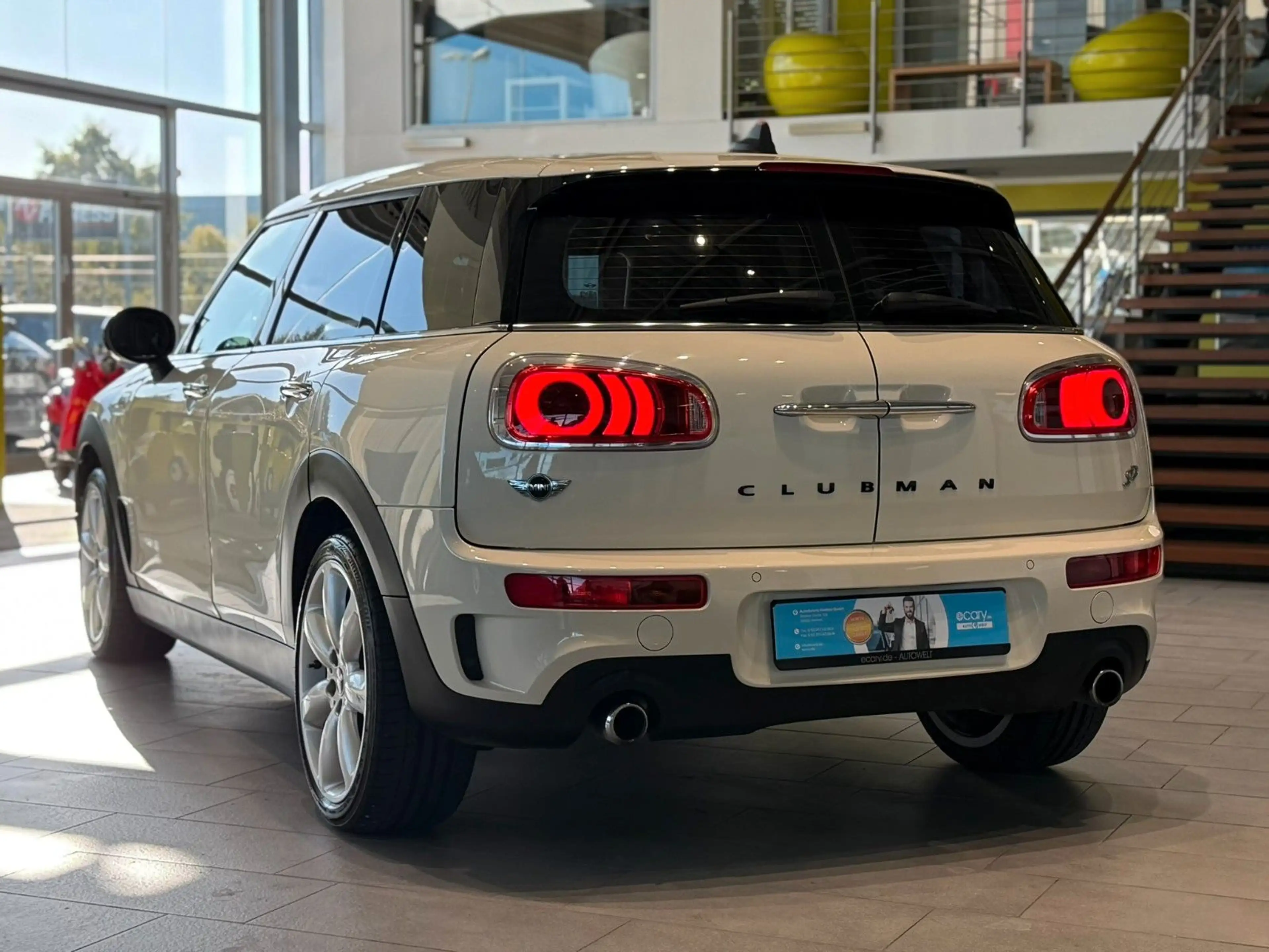 MINI Cooper S Clubman — photo 3
