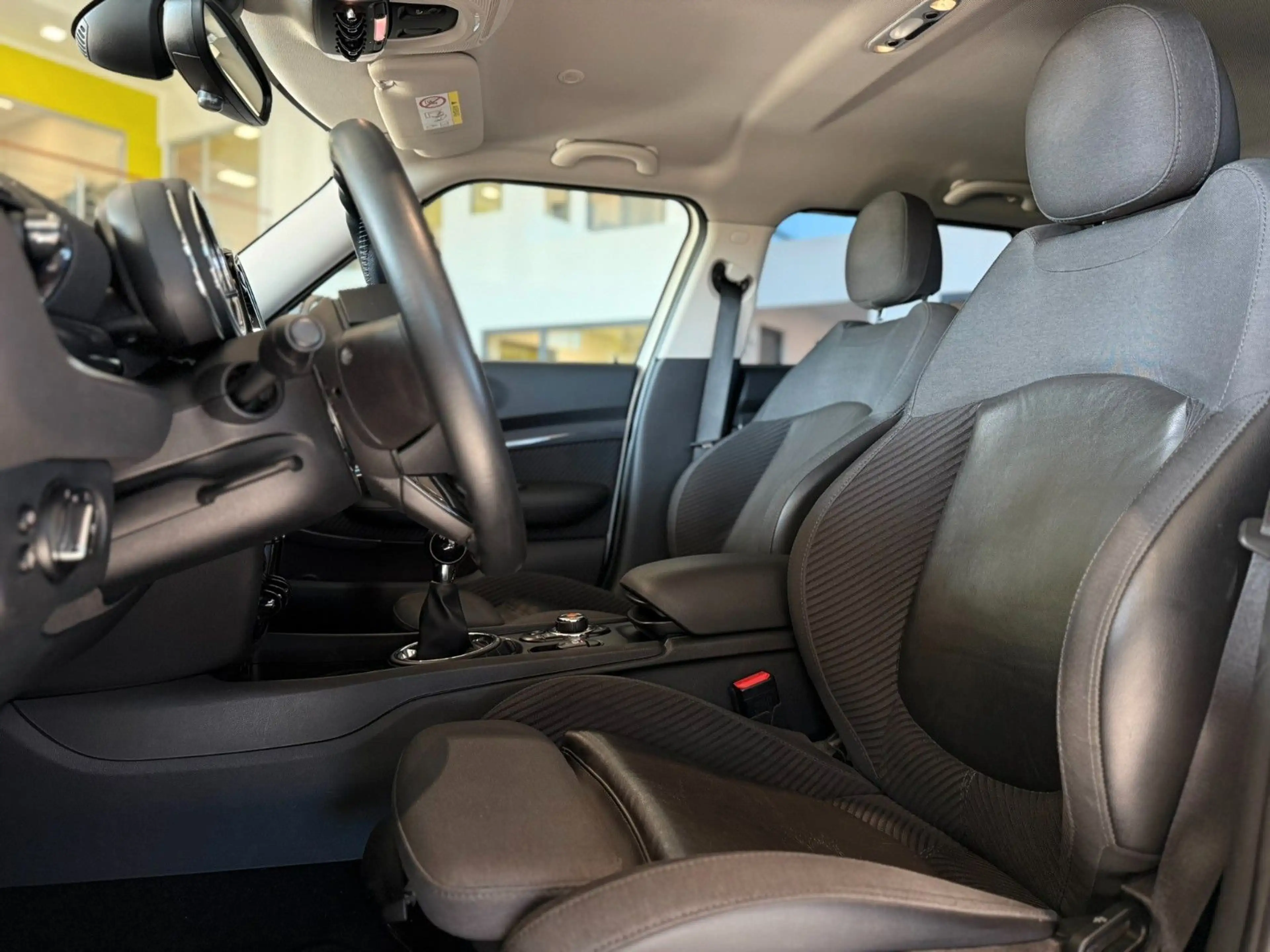 MINI Cooper S Clubman — photo 12