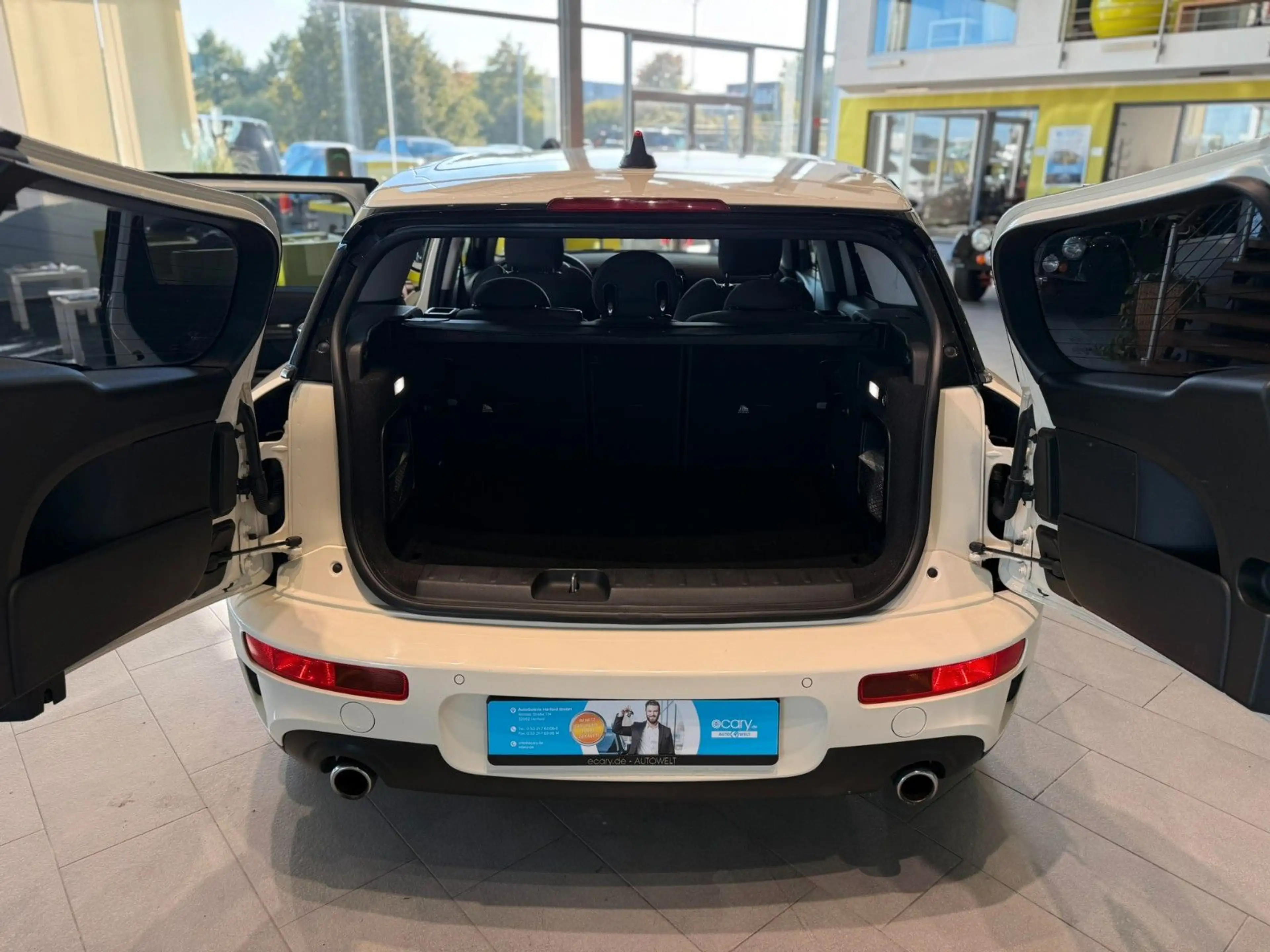 MINI Cooper S Clubman — photo 5