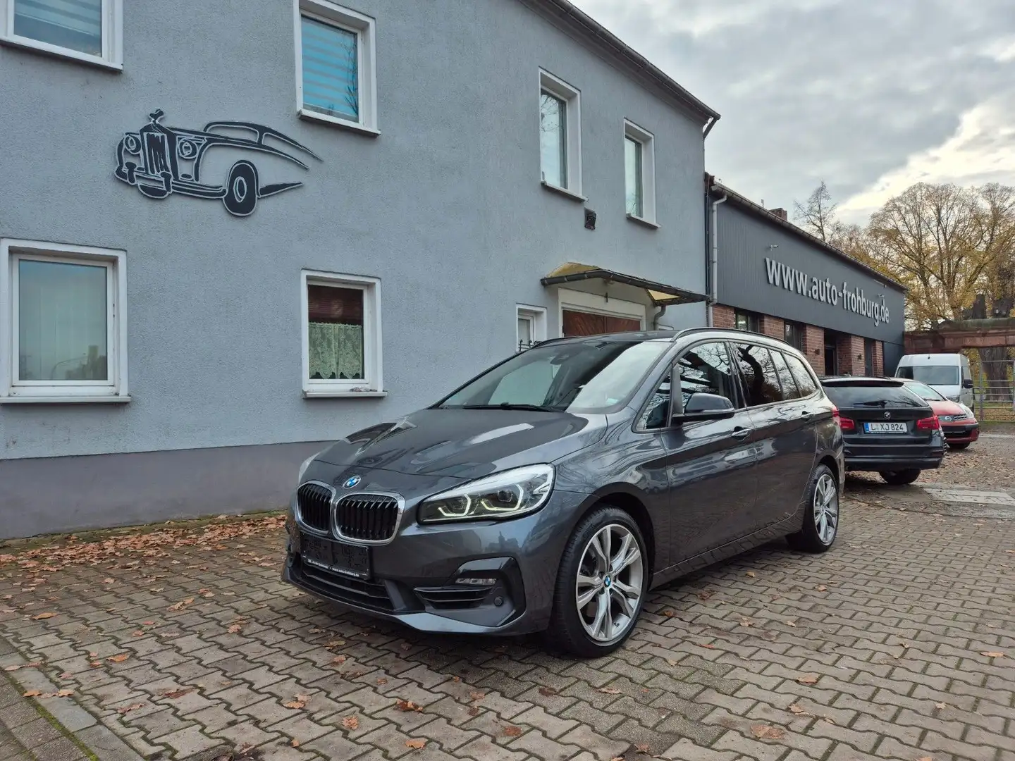 BMW 220 Gran Tourer 220 i,Sport Line,LED,Navi,7 Sitze Gris - 1