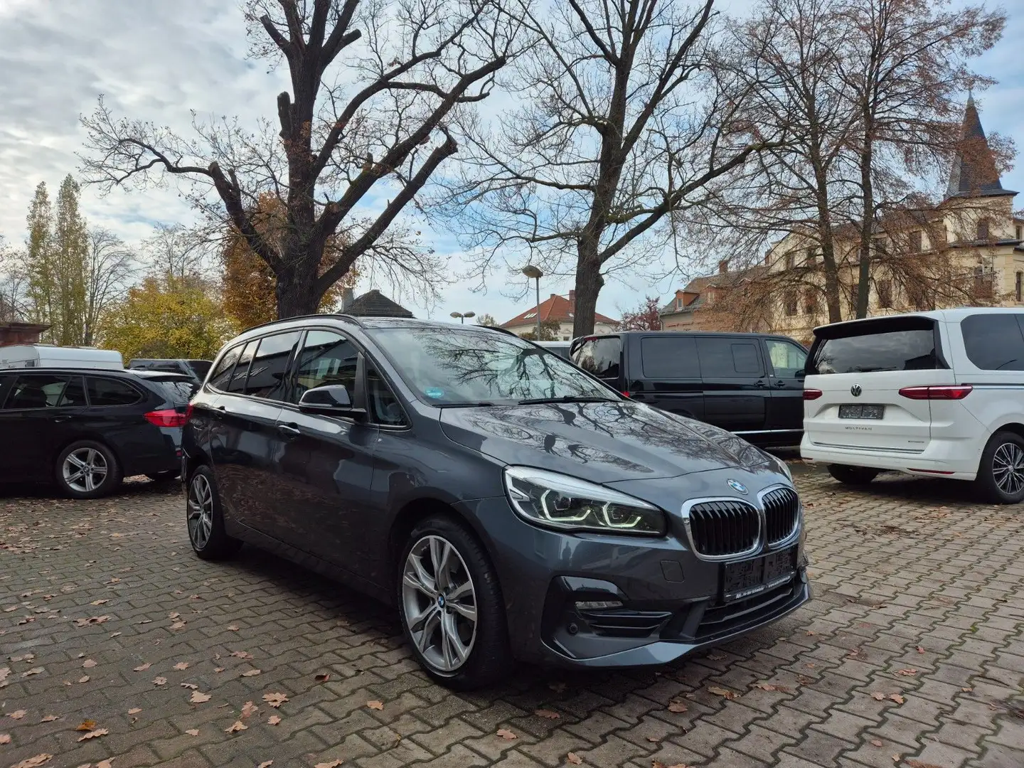 BMW 220 Gran Tourer 220 i,Sport Line,LED,Navi,7 Sitze Gris - 2