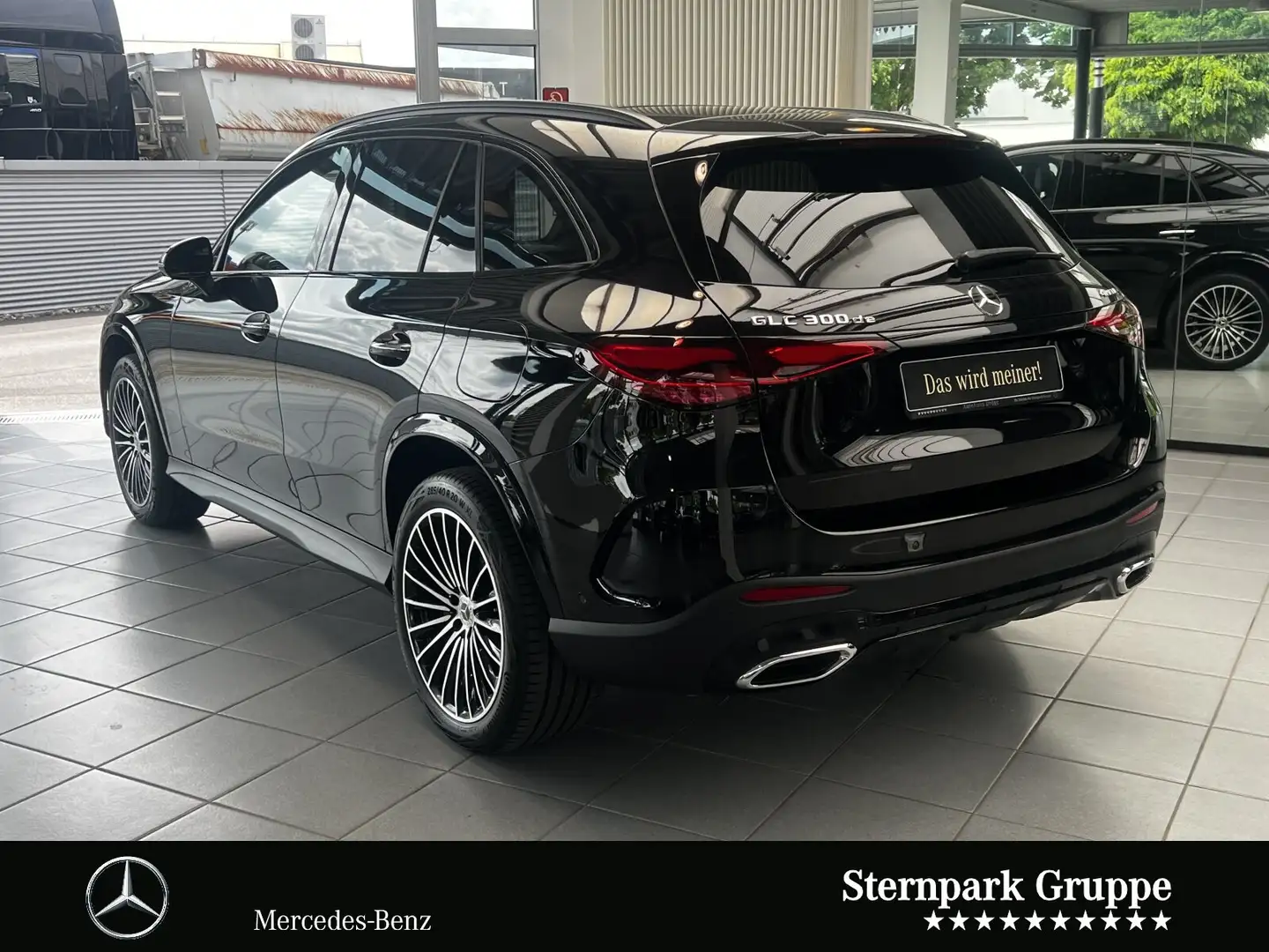 Mercedes-Benz GLC 300 GLC 300 de 4M AMG Pano*AHK*Dist*360*Memo*Keyless Schwarz - 2