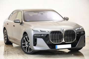 e xDrive M-Sport Panorama Fond Entertainment