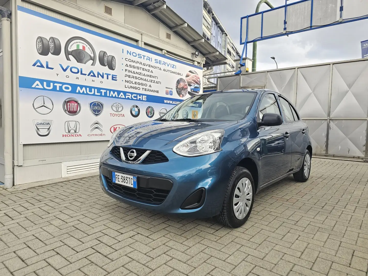 Nissan Micra 1.2 12V 5 porte GPL Eco Comfort Groen - 2