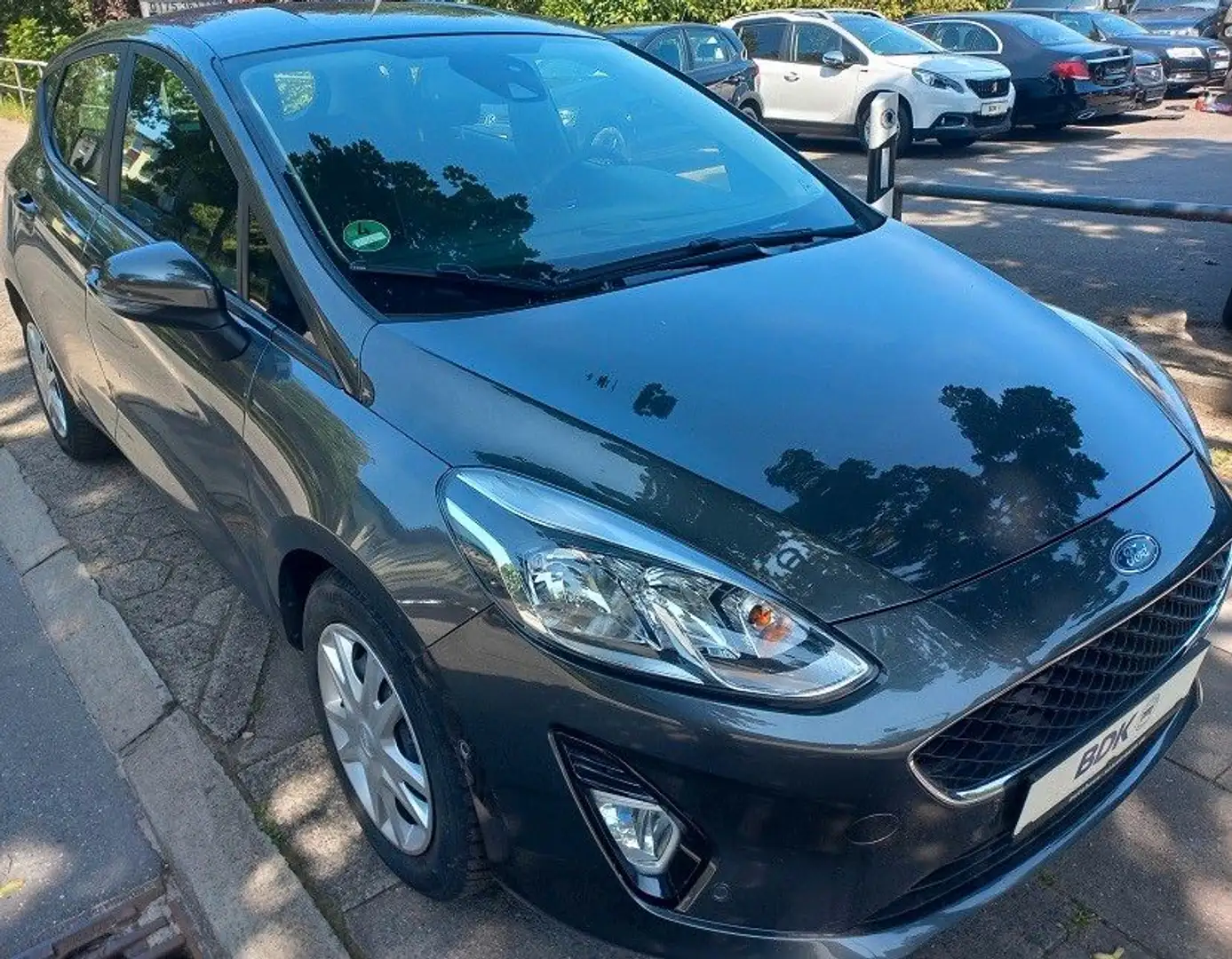 Ford Fiesta 1,1i Cool & Connect Klima SHZ Temp PDC BC Gris - 2