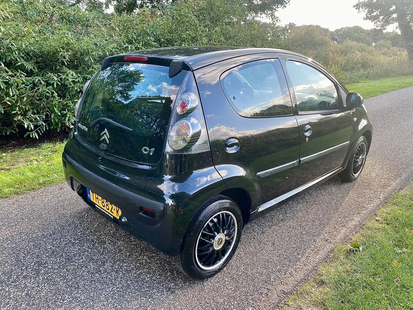 Citroen C1 1.0-12V Séduction 5-deurs (Airco) APK 23-06-2026 Zwart - 2