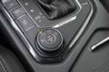 Volkswagen Tiguan 2.0 TSI 4Motion Highline | DEALER ONDR | R-LINE | Grau - thumbnail 39