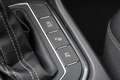 Volkswagen Tiguan 2.0 TSI 4Motion Highline | DEALER ONDR | R-LINE | Grijs - thumbnail 42