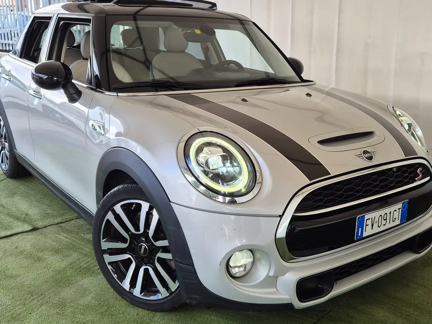 MINI Cooper SD 2.0 170CV TETTO P. 2019 Gris - 2