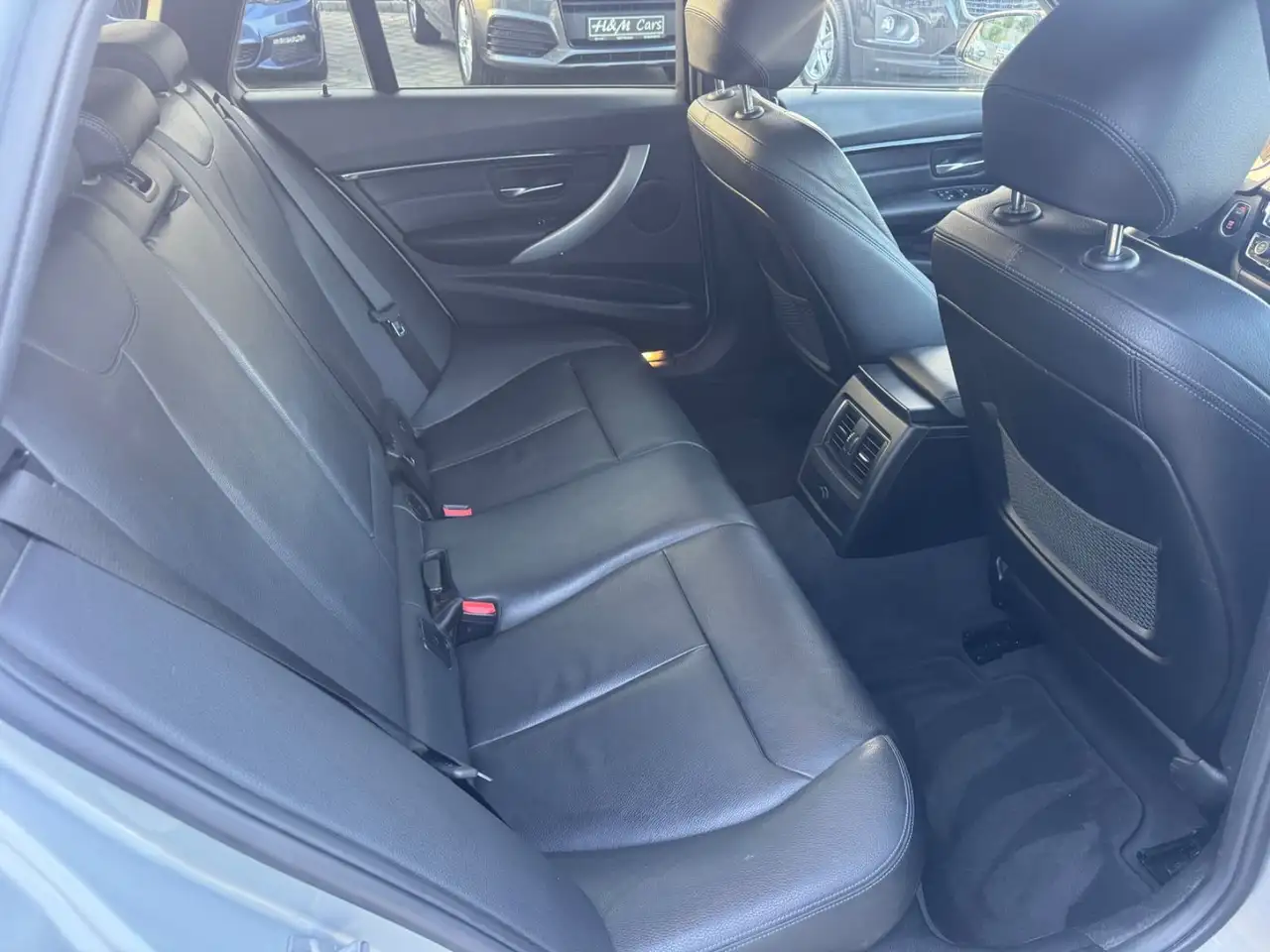 BMW 340i TOURING 326CH - M-SPORT - HUD - ATTELAGE - SELLERIE CUIR