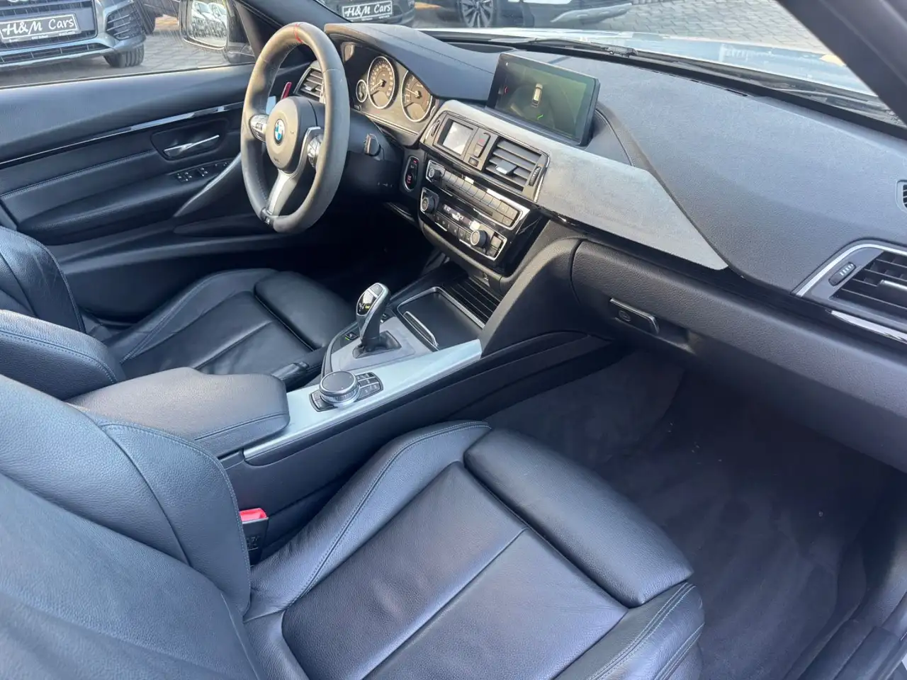 BMW 340i TOURING 326CH - M-SPORT - HUD - ATTELAGE - SELLERIE CUIR
