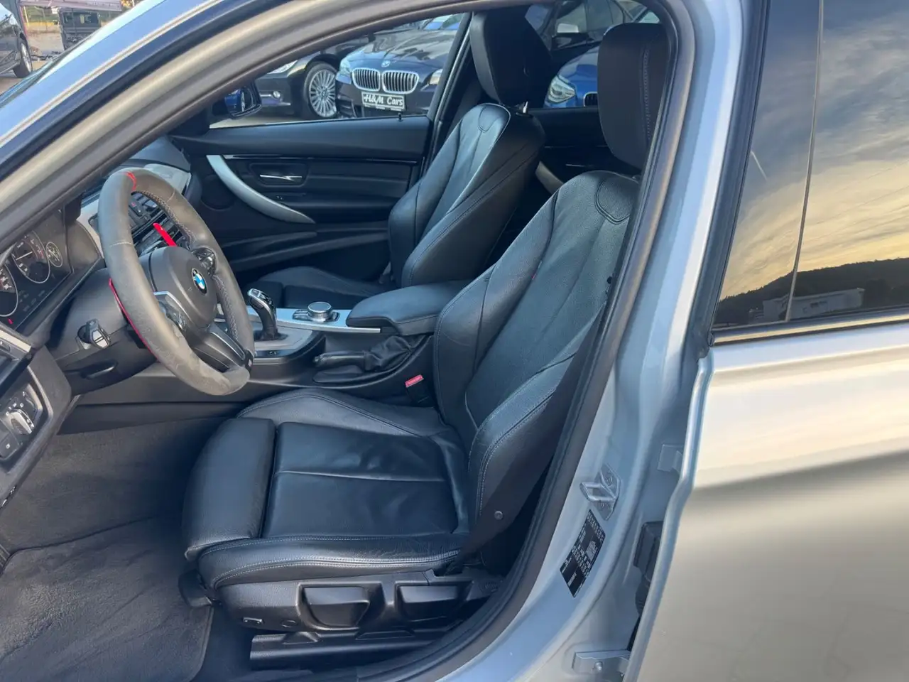 BMW 340i TOURING 326CH - M-SPORT - HUD - ATTELAGE - SELLERIE CUIR