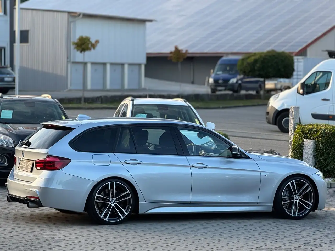 BMW 340i TOURING 326CH - M-SPORT - HUD - ATTELAGE - SELLERIE CUIR