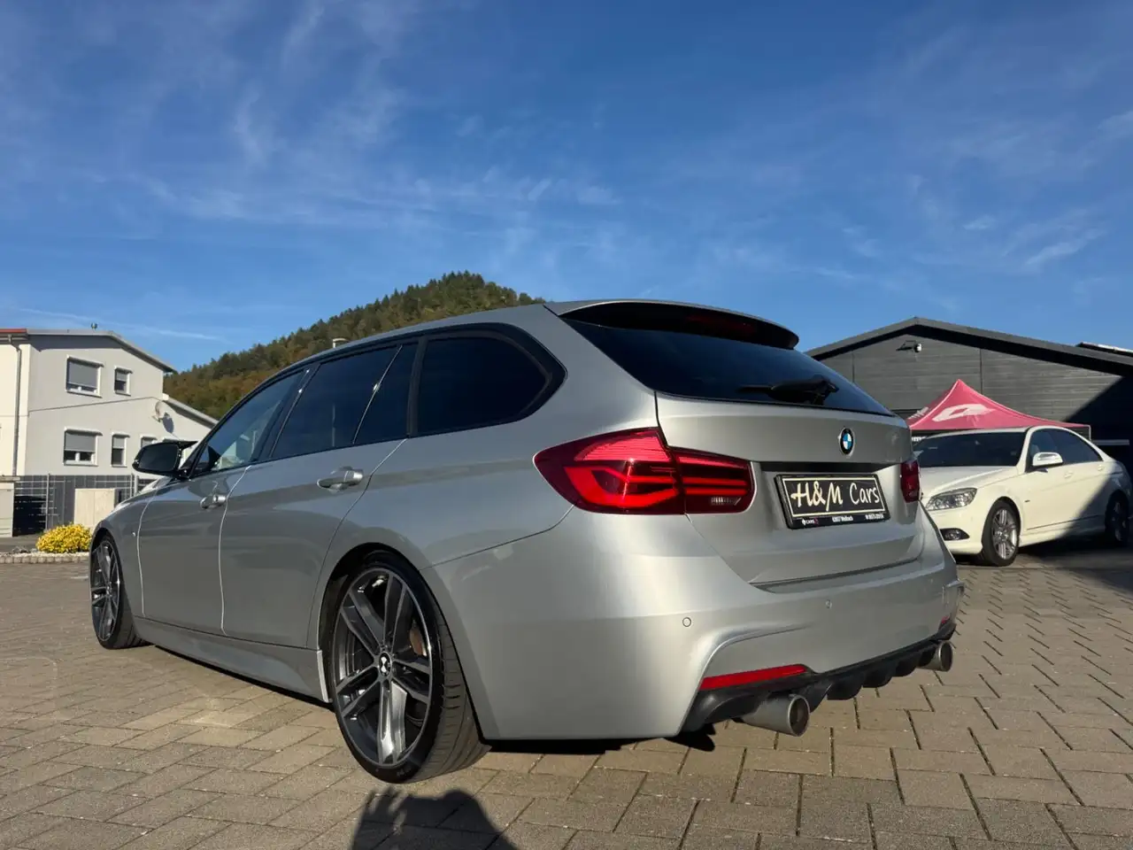 BMW 340i TOURING 326CH - M-SPORT - HUD - ATTELAGE - SELLERIE CUIR