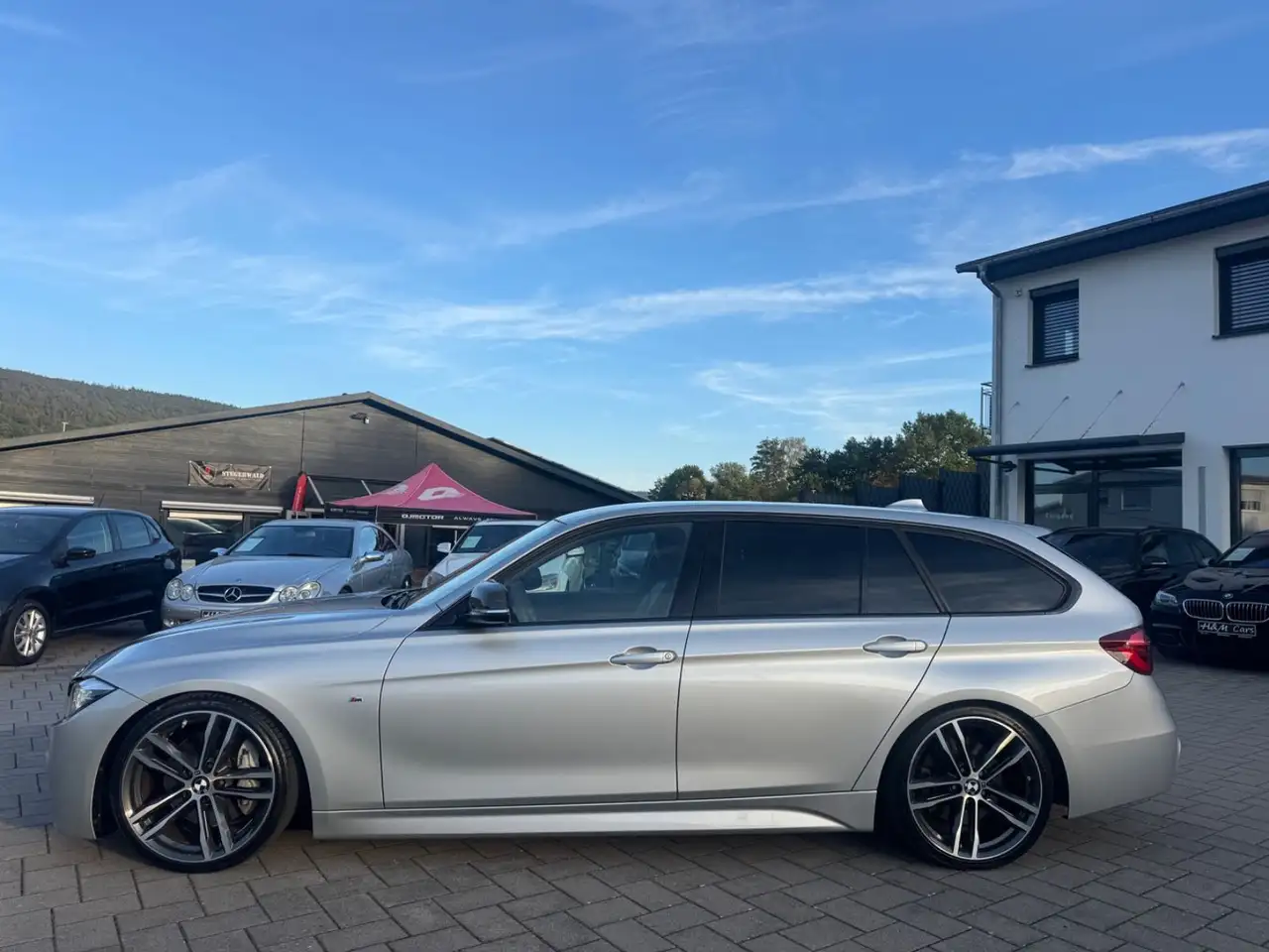 BMW 340i TOURING 326CH - M-SPORT - HUD - ATTELAGE - SELLERIE CUIR
