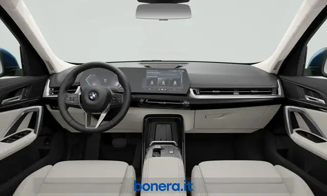 BMW X1 view 4