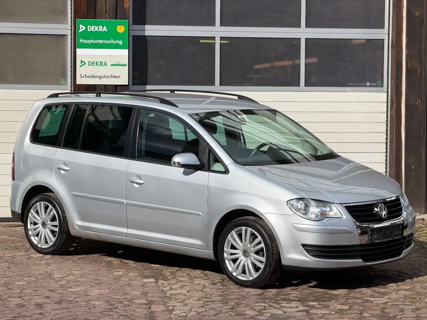 Volkswagen Touran Trendline DSG *TÜV neu* Argent - 2