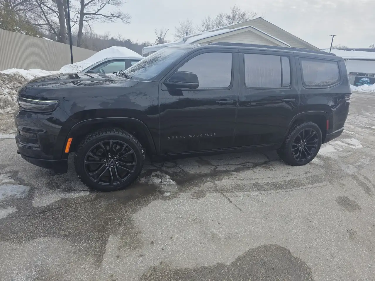 2022 Jeep Grand Wagoneer