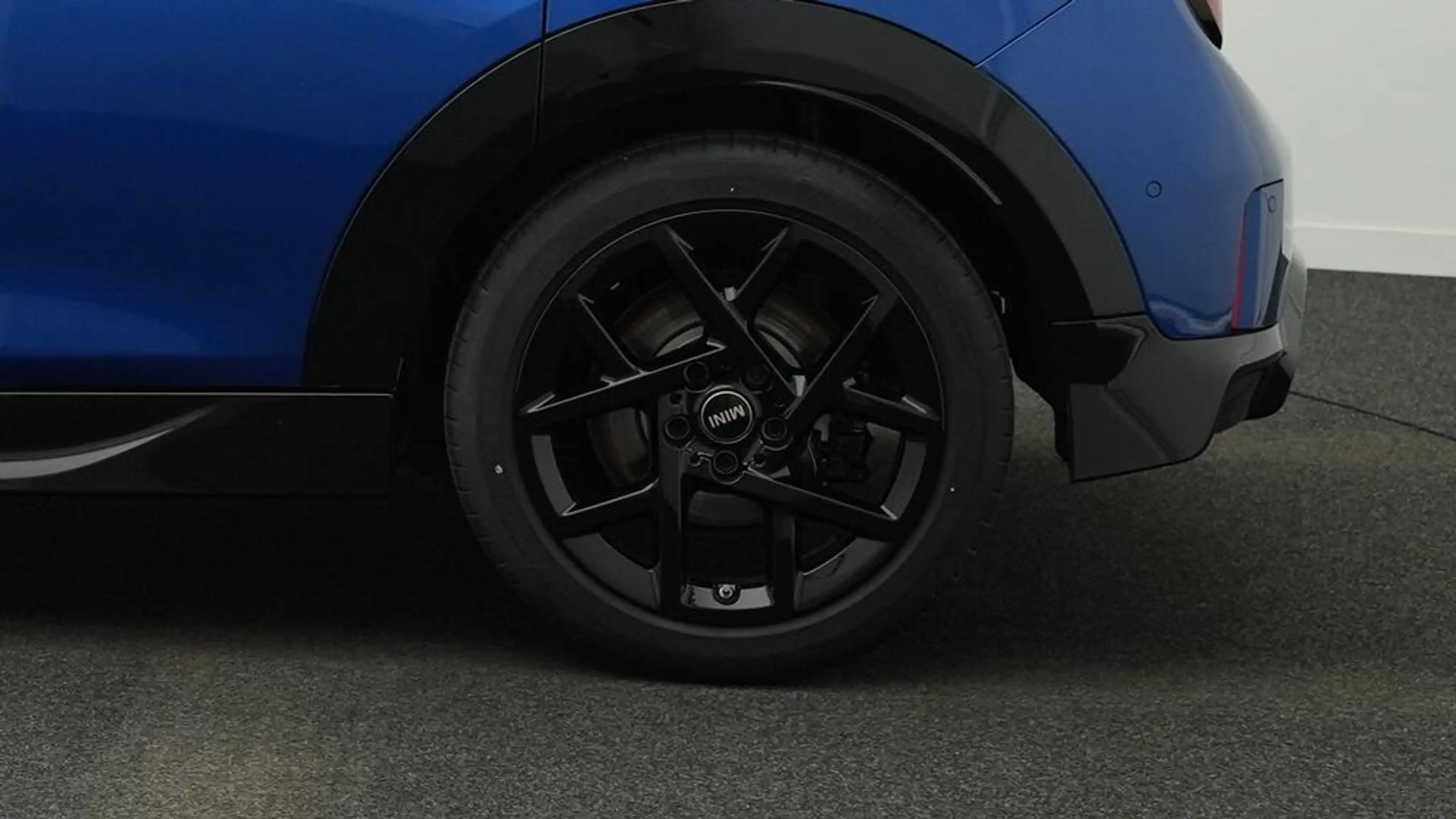 MINI Cooper S John Cooper Works Trim — photo 12