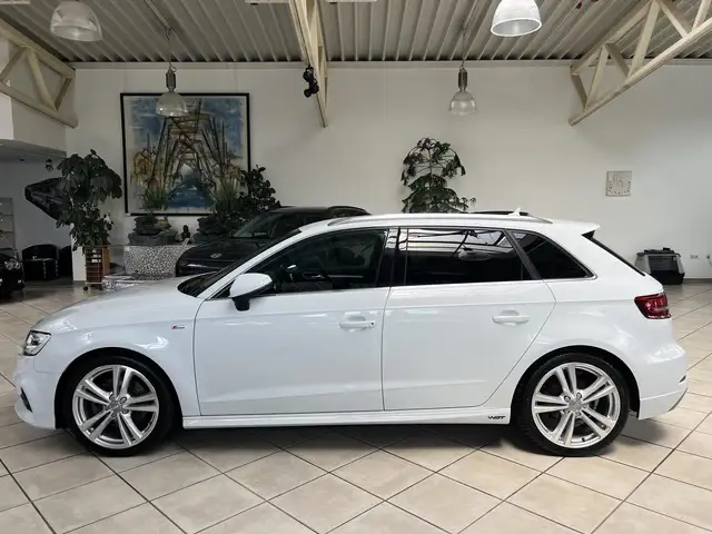 Audi A3 view 8