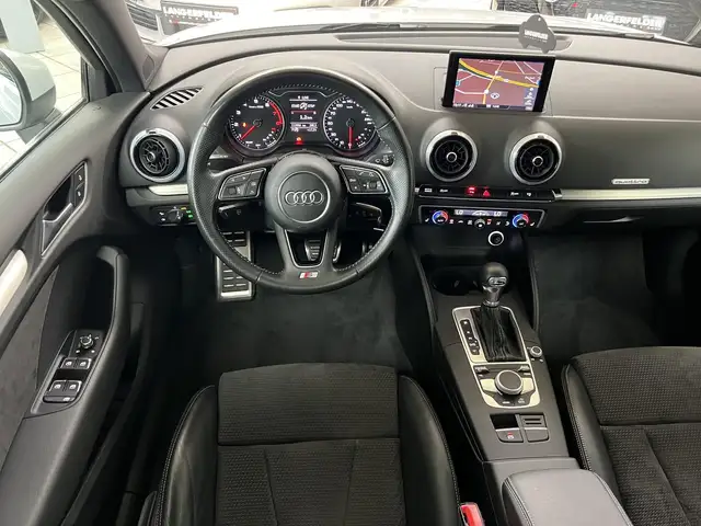 Audi A3 view 12
