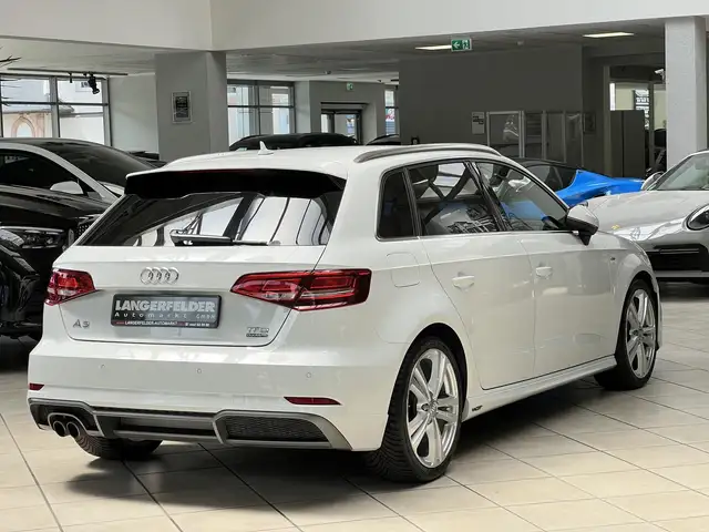 Audi A3 view 3