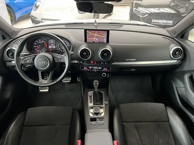 Audi A3 view 13