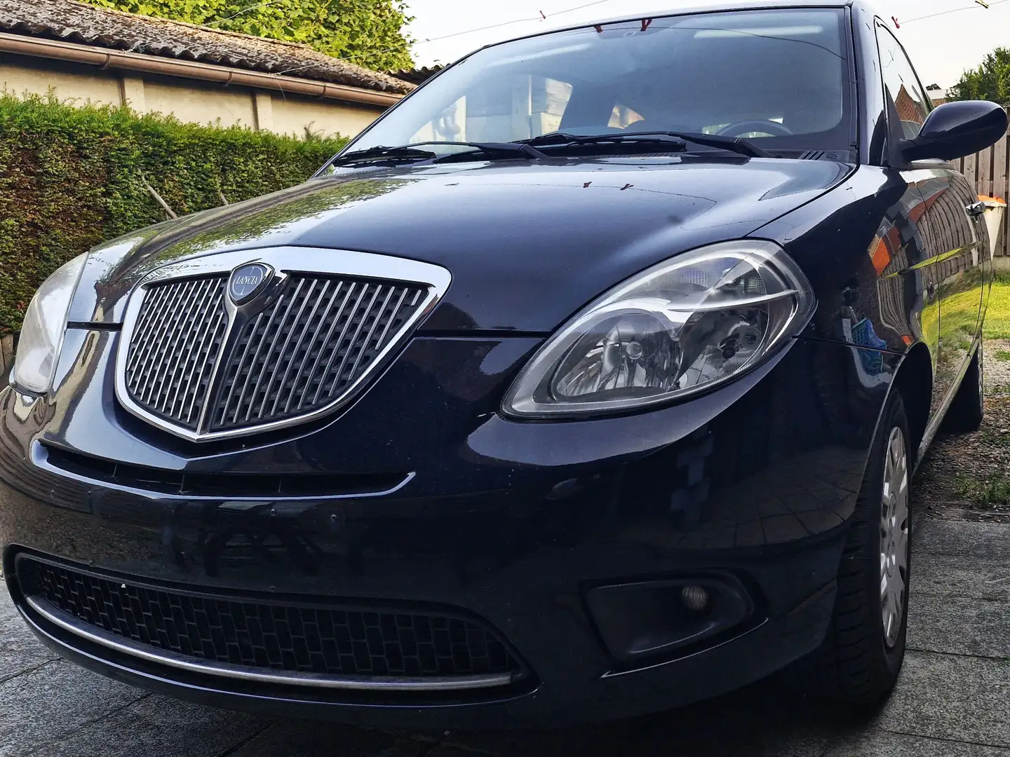 Lancia Ypsilon Y 1.4 16v Oro Zwart - 1