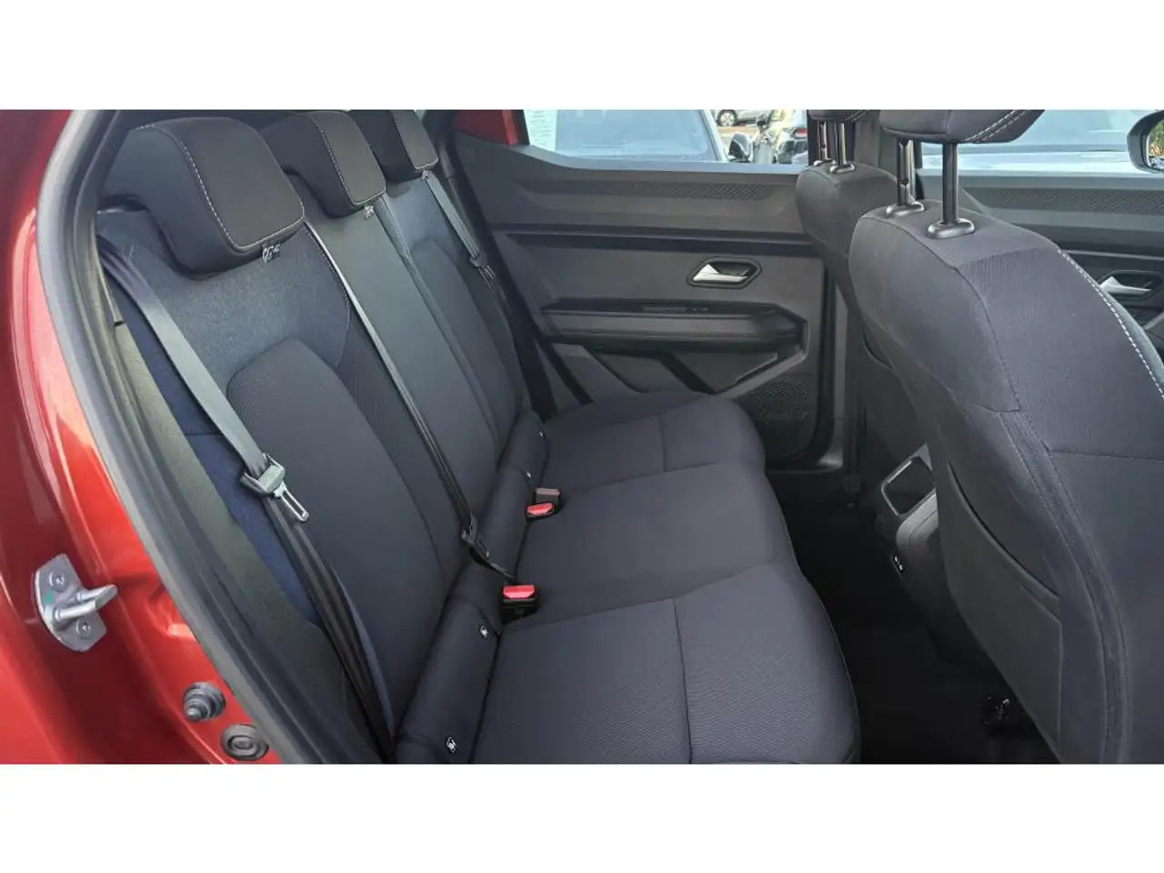 Dacia Duster — photo 19