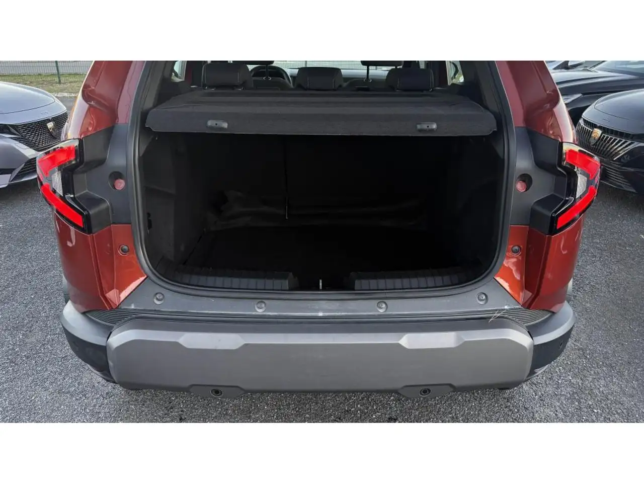 Dacia Duster — photo 20